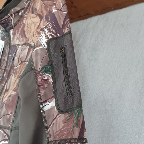 Women's GSX Core Jacket Color Real Tree Adaptive Layering  Sistem Size S. - Picture 6 of 15